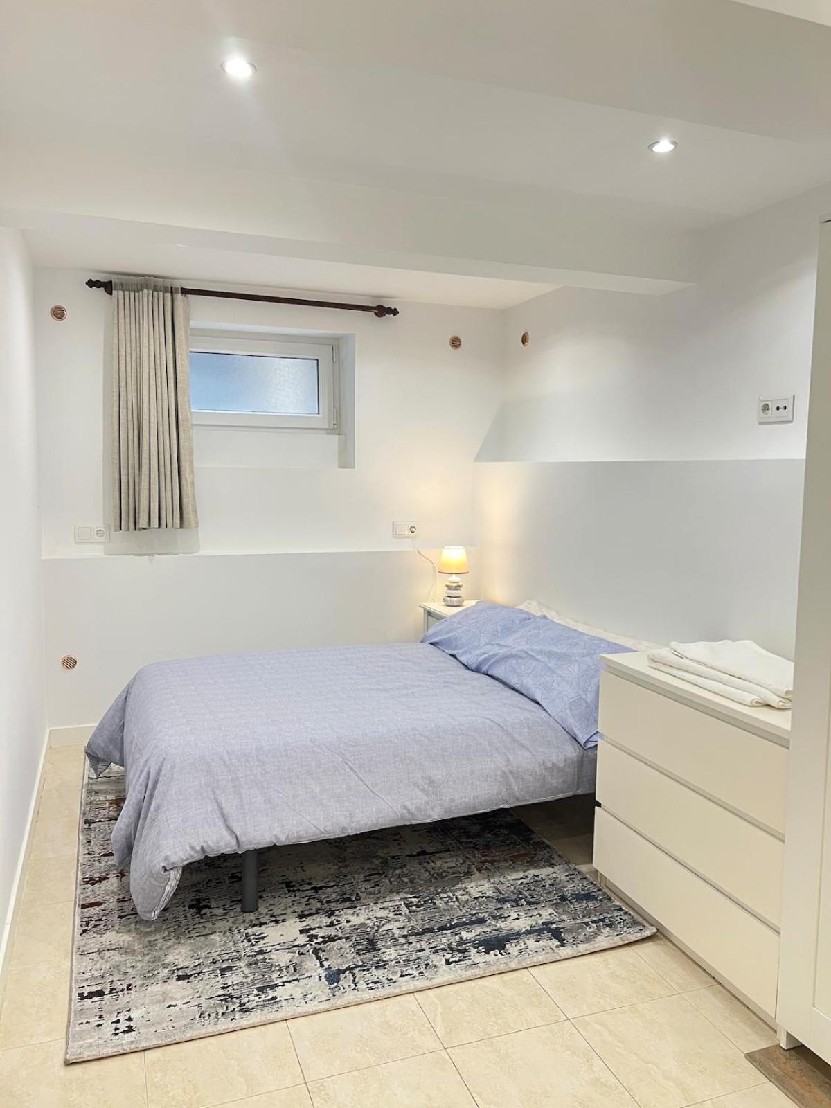 Apartment 2 *