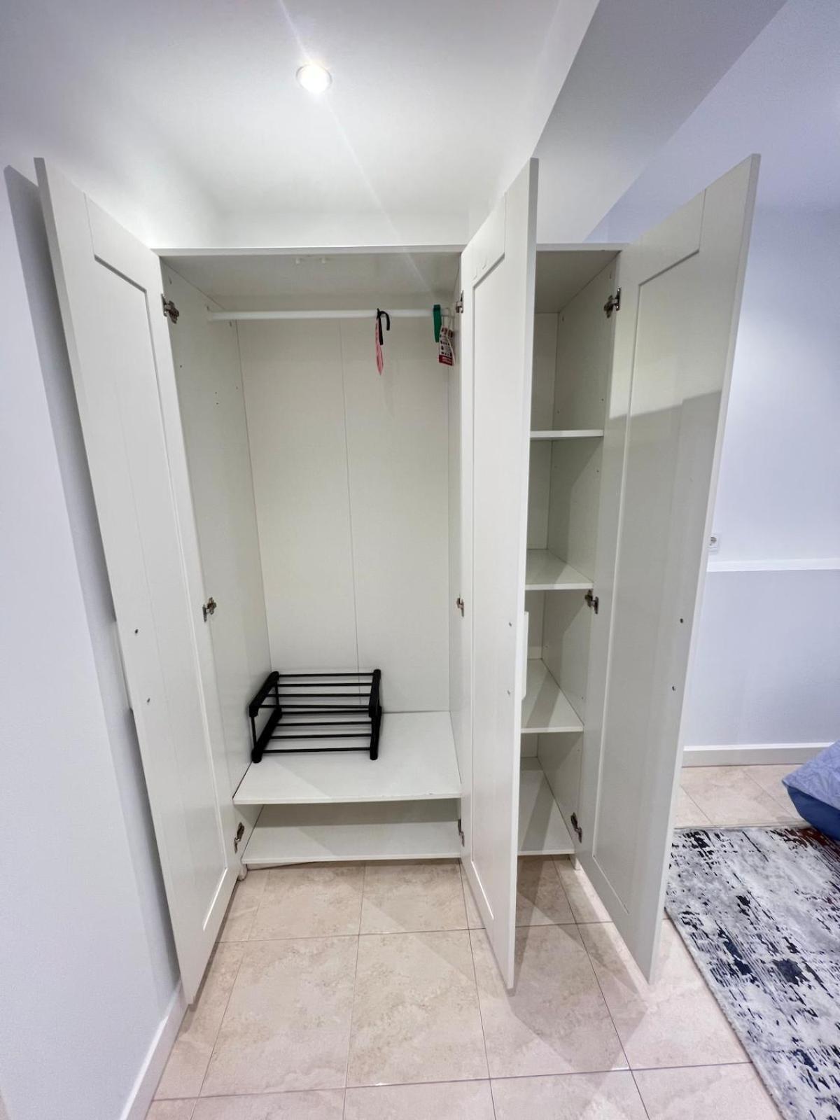 2 Apartment *