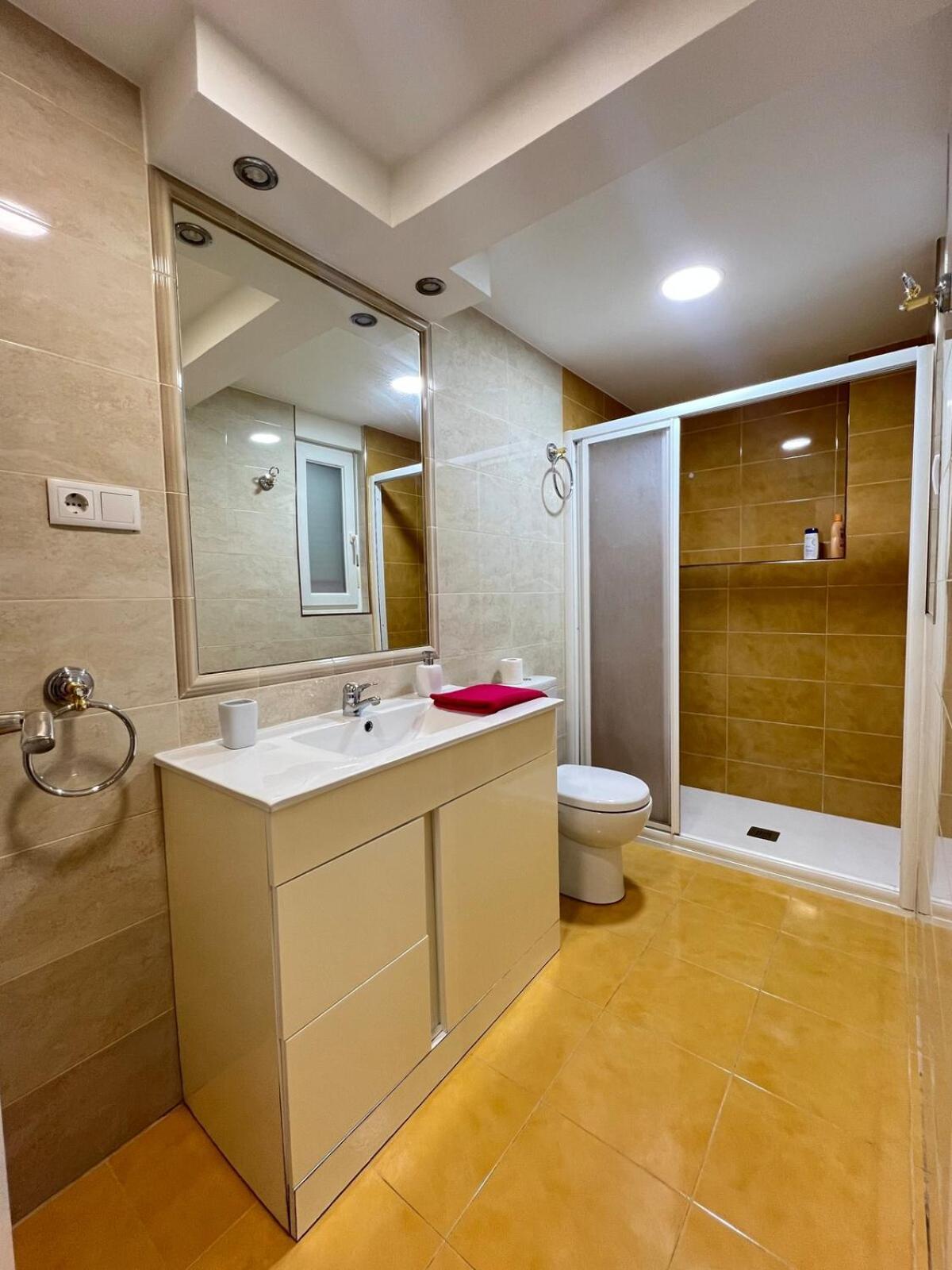 Apartment 2 *